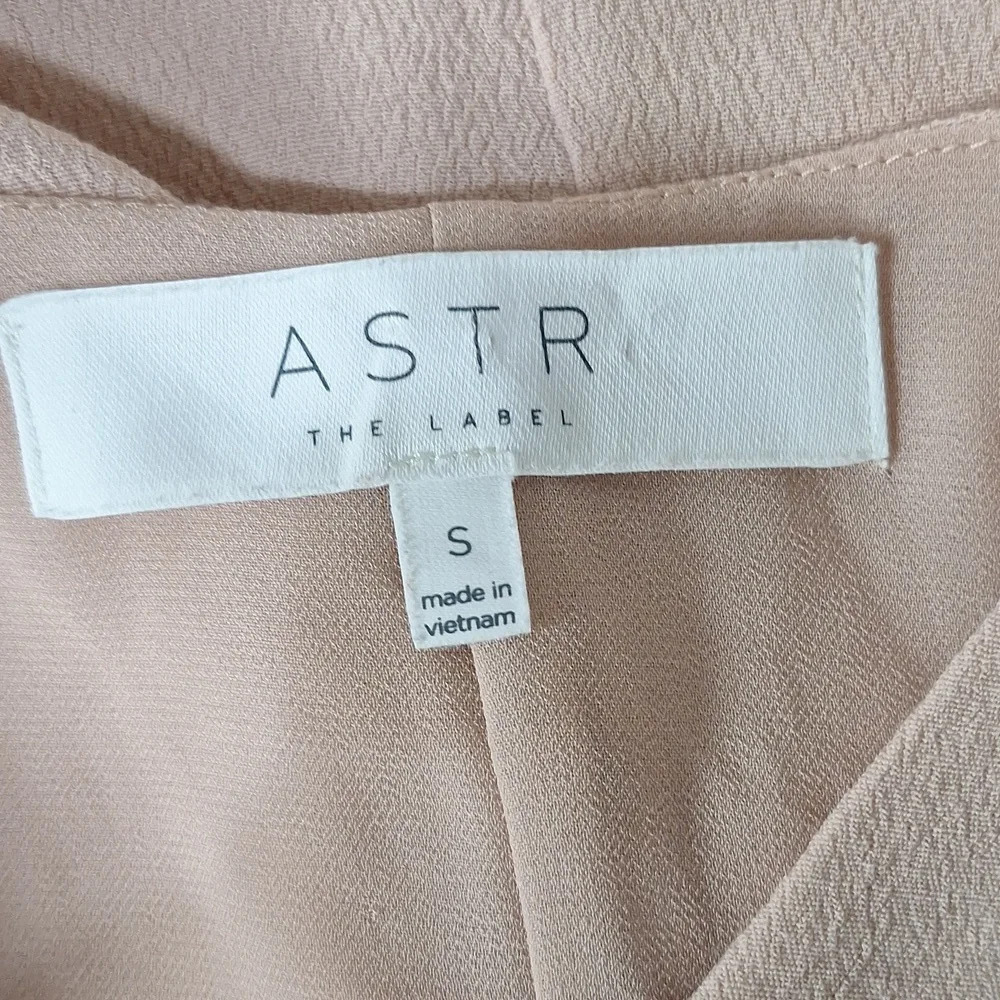 ASTR The Label Blush Pink Coquette Lace Up Cottagecore Shift Mini Dress Size S - Picture 11 of 12
